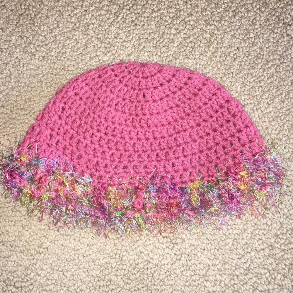 ⚠️NWOT Women’s Crochet Winter Hat